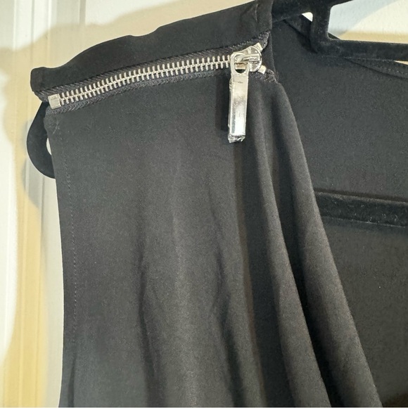Carmen Marc Valvo Black Drape Front Sleeveless Zipper Shoulder New NWT Large - Picture 8 of 10